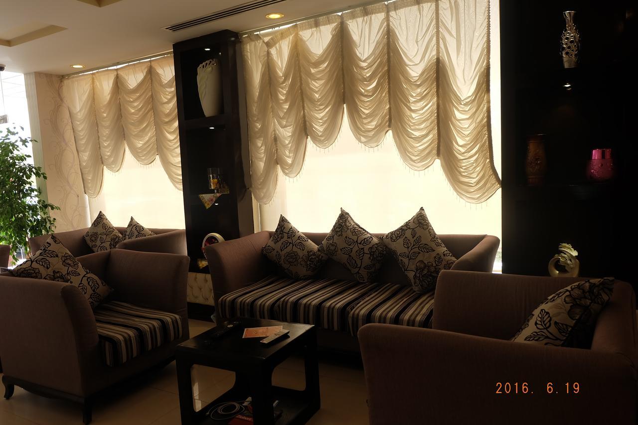 Talin Star Suites Riyadh Exterior photo