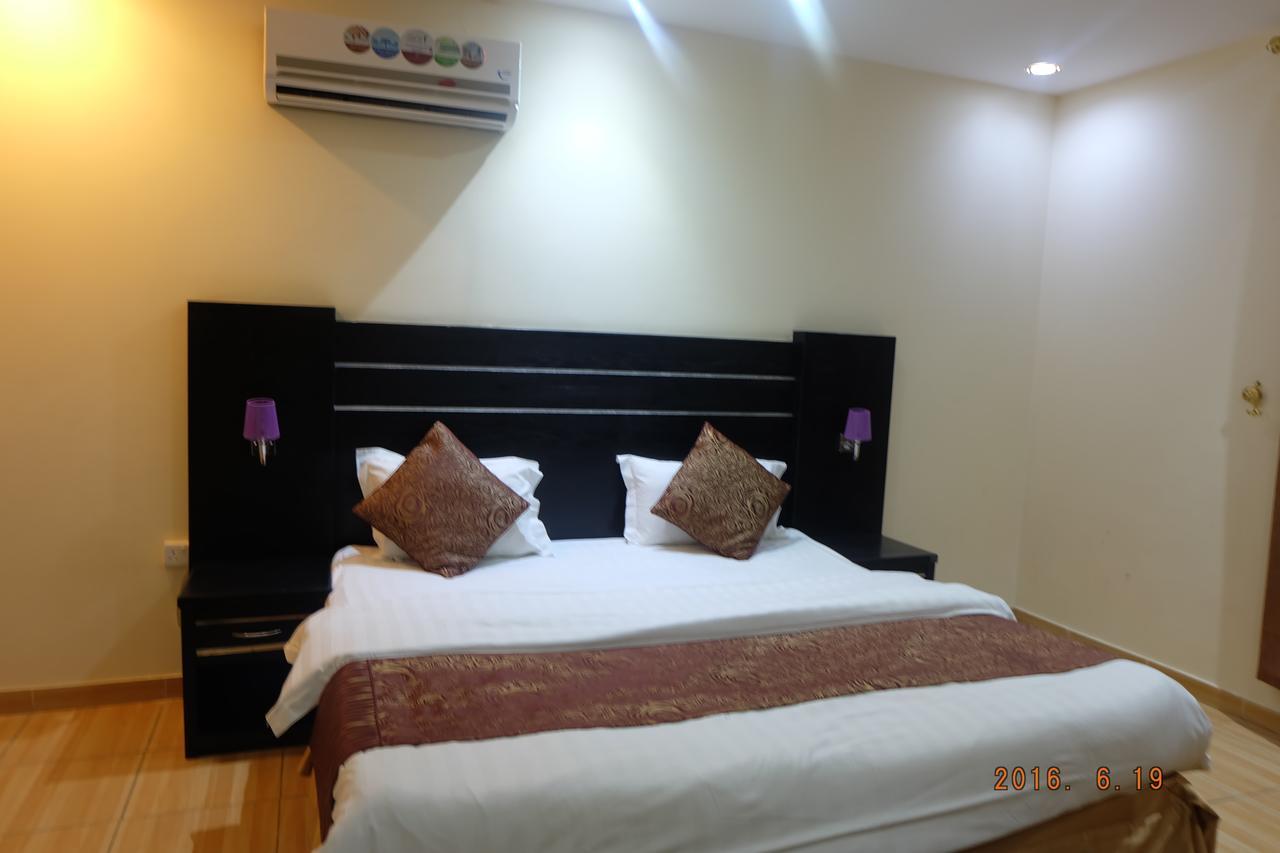 Talin Star Suites Riyadh Exterior photo